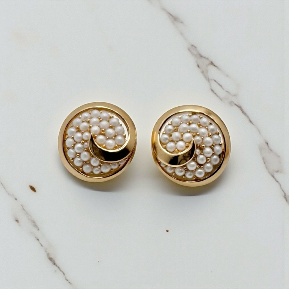 Vintage Crown Trifari Gold Tone and Faux Seed Pearl Earrings